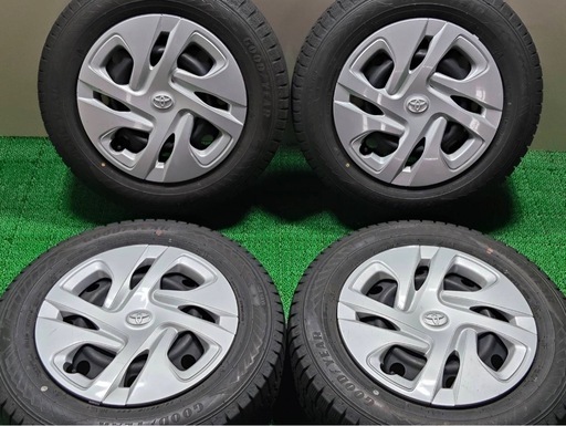 最終値引き　アクア 純正 15インチ グッドイヤー アイスナビ8 185/65R15バリ溝 格安