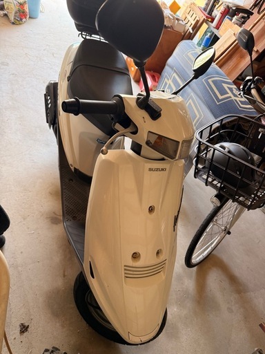 SUZUKIスズキ アドレスV100 中古