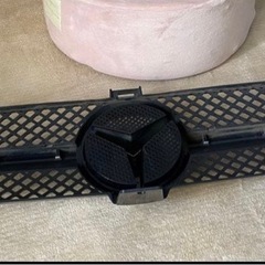 メルセデス・ベンツ フロントグリルの画像