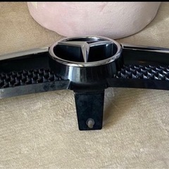 メルセデス・ベンツ フロントグリルの画像