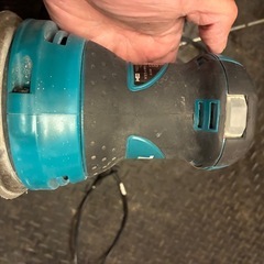 マキタ　b05030    125ミリ　ランダムオービットサンダの画像