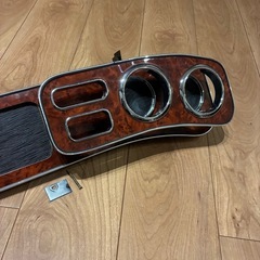 フロントテーブル　２０アルファードの画像