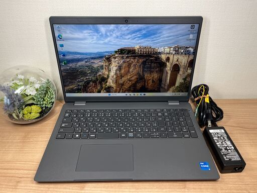 超美品〉DELL Latitude 3540　第13世代 8GB 512GB 15.6ワイド office2024 ノートパソコン 大画面