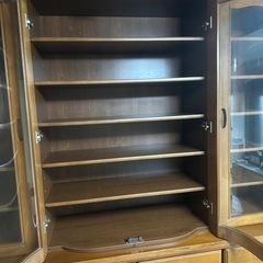 食器棚
の画像