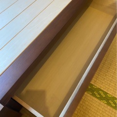 無印良品　収納付き木製シングルベッドフレーム　ウォールナット　ヘッドボード付きの画像