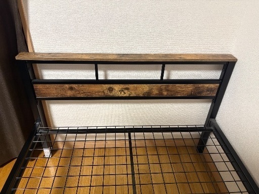 シングルベッド　