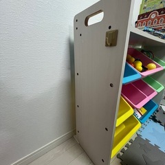 3段おもちゃボックス　※おもちゃはつきません　の画像