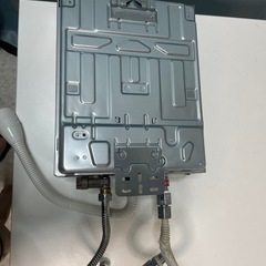新品に近い Rinnai LPガス湯沸かし器 RUS-V51YTB 2024年製の画像