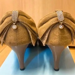 靴 レディース パンプス リボン L(24cm) ベージュ pumpsの画像