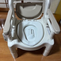 ポータブルトイレ　　美品の画像