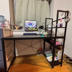 本棚付きデスクの画像