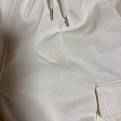 カーゴパンツの画像