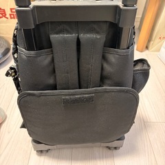 【ミッキーマウス柄 キャリーバッグ（キャスター付きリュック）】の画像