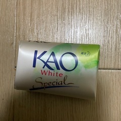 フェイスタオル5枚と固形石鹸の画像