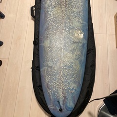 サーフボード  7’1前後 ミッドレングス ケース付きの画像