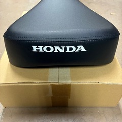 HONDAハンターカブ純正シートの画像
