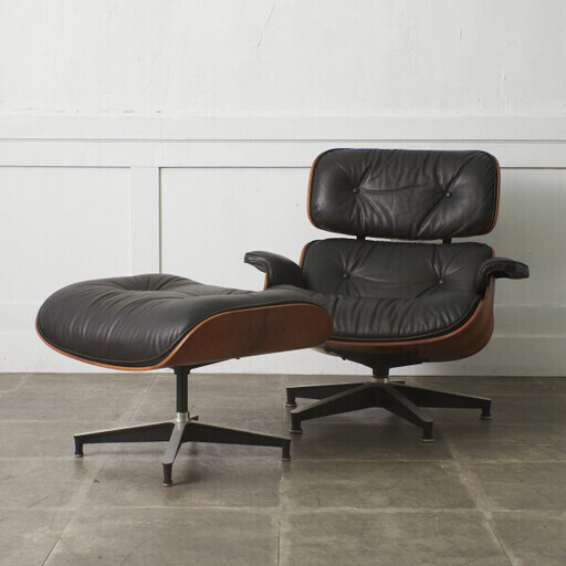 【発送の場合は即購入不可】 Herman Miller ラウンジチェア & オットマン ハーマンミラー 本革 Eames イームズ 椅子 ソファ イージーチェア スツール 名作 93735