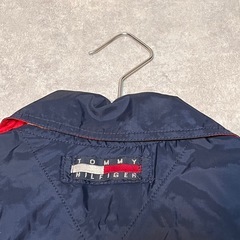TOMMY HILFIGER  ナイロンコーチジャケット
の画像