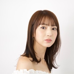 カットモデル　1,100円鎖骨より上の方