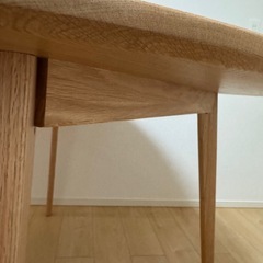 ダイニングテーブル  丸テーブルの画像