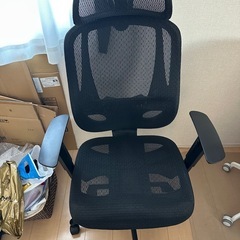 オフィスチェアの画像