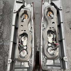 ハイエース　テールランプ　　スモーク加工の画像