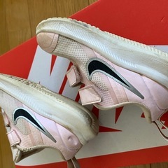 NIKE 14cm（大きめ）シューズ　の画像