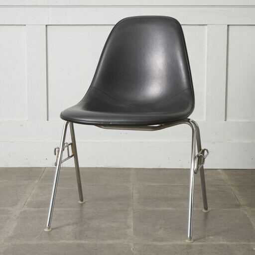 【発送の場合は即購入不可】 Herman Miller イームズ サイドシェルチェア ヴィンテージ スタッキングベース FRP Eames 椅子 ハーマンミラー ビンテージ 名作 96073