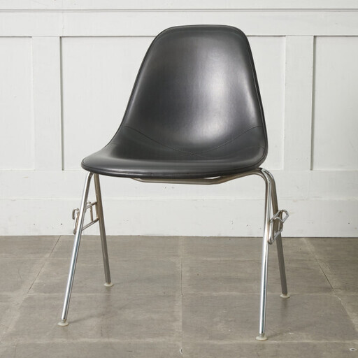【発送の場合は即購入不可】 Herman Miller イームズ サイドシェルチェア ヴィンテージ スタッキングベース FRP Eames 椅子 ハーマンミラー ビンテージ 名作 96074