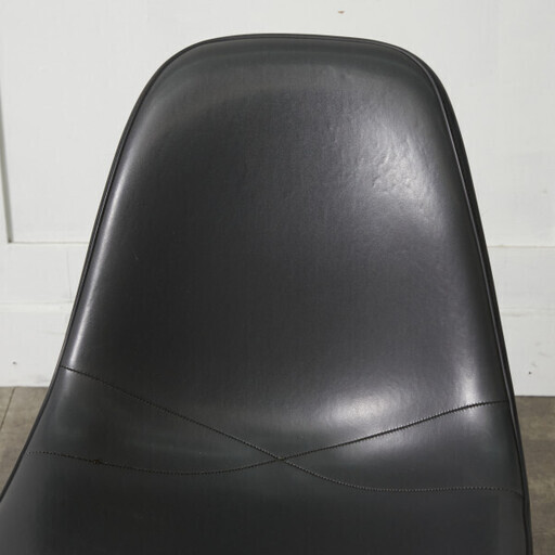 【発送の場合は即購入不可】 Herman Miller イームズ サイドシェルチェア ヴィンテージ スタッキングベース FRP Eames 椅子 ハーマンミラー ビンテージ 名作 96078