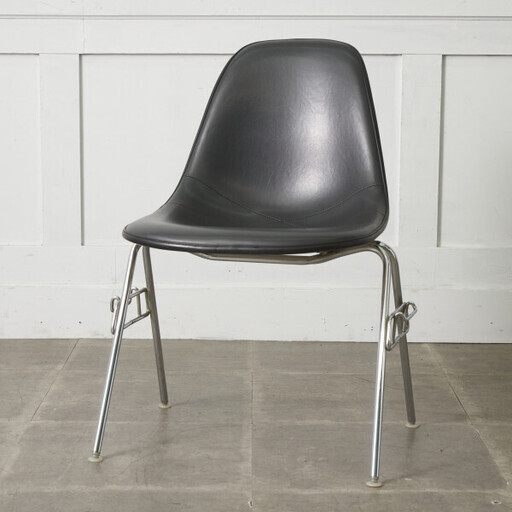 【発送の場合は即購入不可】 Herman Miller イームズ サイドシェルチェア ヴィンテージ スタッキングベース FRP Eames 椅子 ハーマンミラー ビンテージ 名作 96079