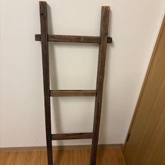 木製ラダーシェルフ ダークブラウンの画像