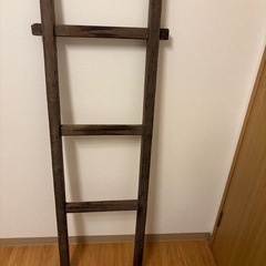 木製ラダーシェルフ ダークブラウンの画像