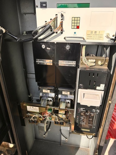 AC-5000T 高額紙幣両替機　旭精工　新札対応　ビルバリ　ゲームセンター