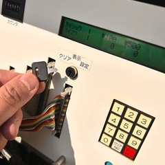 AC-5000T 高額紙幣両替機　旭精工　新札対応　ビルバリ　ゲームセンターの画像