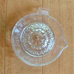 ガラス製柑橘絞り器の画像