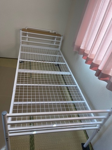 シングルベッド