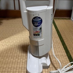 アイリスオーヤマ　サイクロンストリーム ふとんクリーナーの画像