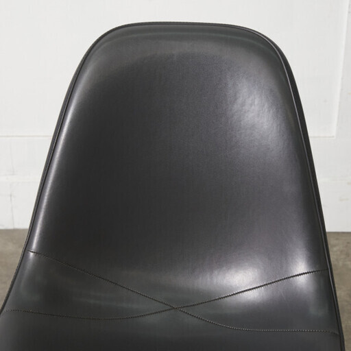 【発送の場合は即購入不可】 Herman Miller イームズ サイドシェルチェア ヴィンテージ スタッキングベース FRP Eam
