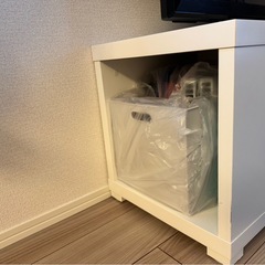 美品テレビ台の画像
