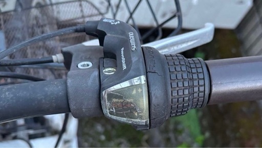 MANWELL パンクしない自転車 変速付き 前カゴあり