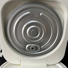 炊飯器の画像