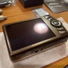 ✨美品✨Canon　IXY 920IS 新品SDカード付きの画像