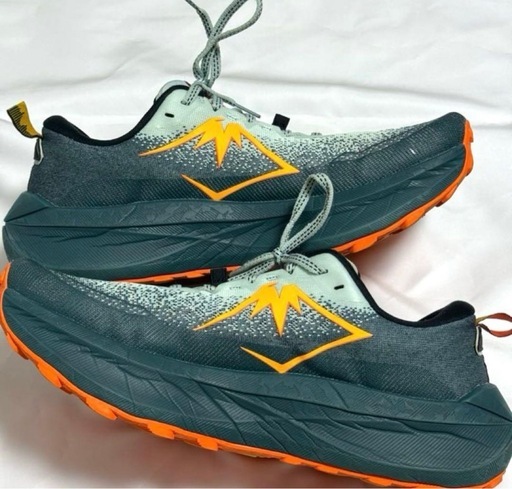 アシックス28.5 cm ランニング