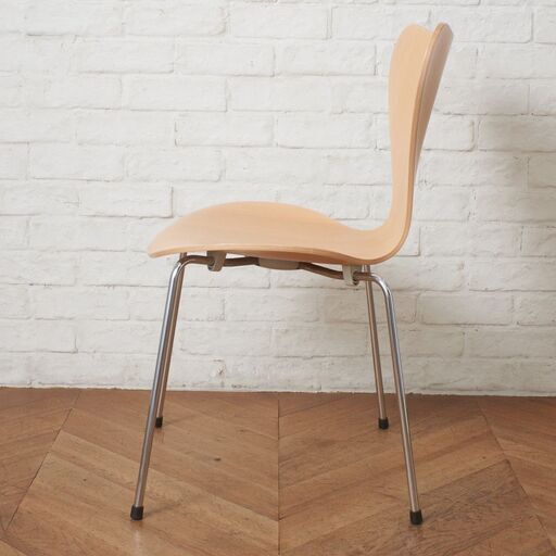 【発送の場合は即購入不可】 正規品 Fritz Hansen セブンチェア 3107 ビーチ 名作 椅子 北欧 デンマーク アルネ ヤ