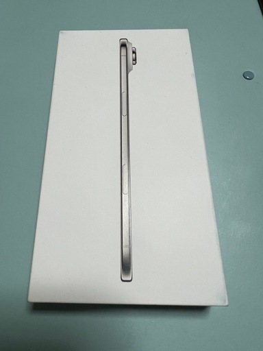 値下げ‼️★未開封★ iPhone Air   512GB  SIMフリー　ライトゴールド　本体