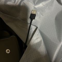 サイドバック付きキャリーケースの画像