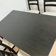 早い者勝ち‼️値下げOK‼️ダイニングテーブル4人掛け➕椅子4脚セット‼️ の画像
