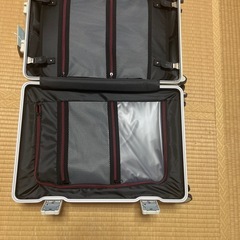スーツケース ホワイト s フレームの画像