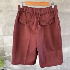 アースミュージック＆エコロジー 膝丈ショートパンツ M バーガンディー　チノの画像